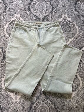 053 - NWT Madewell Light Blue Straight-Leg Jeans